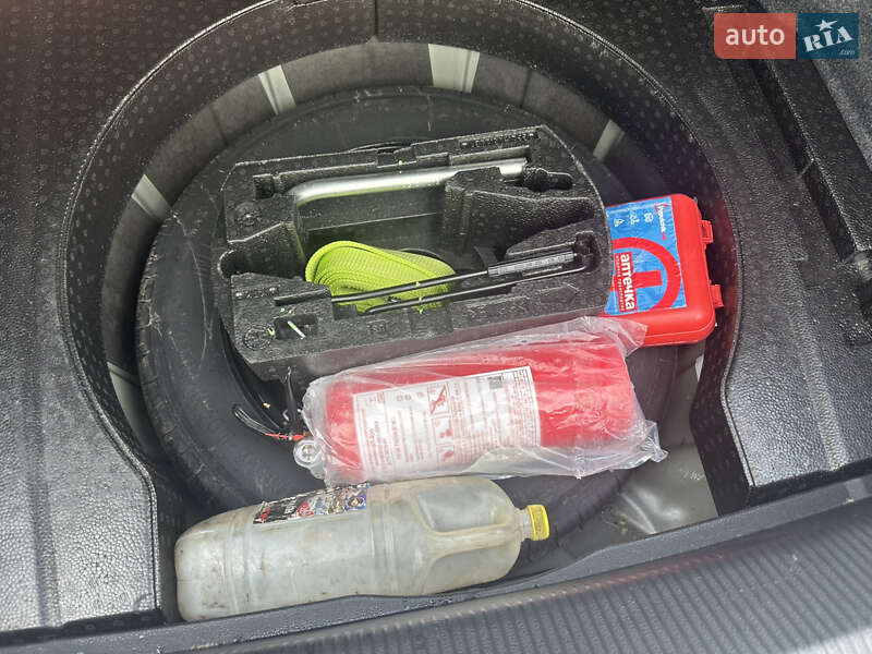 Седан Volkswagen Passat 2020 в Киеве