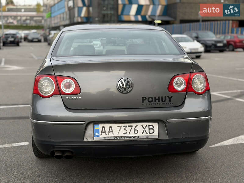 Седан Volkswagen Passat 2005 в Киеве