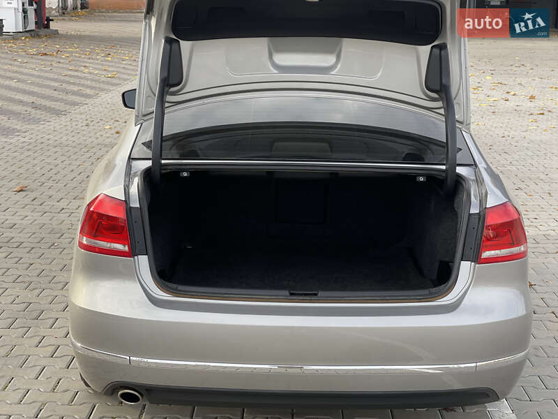 Седан Volkswagen Passat 2012 в Нововолынске фото 18 Седан Volkswagen Passat 2012 в Нововолынске