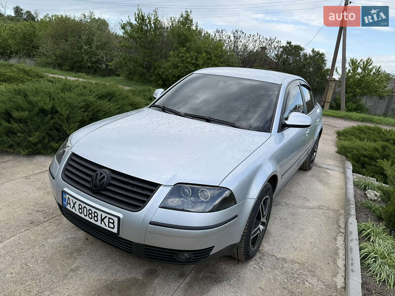 Седан Volkswagen Passat 2005 в Харькове