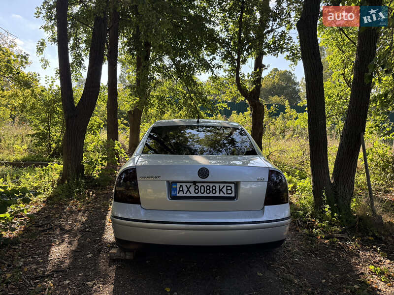 Седан Volkswagen Passat 2005 в Харькове