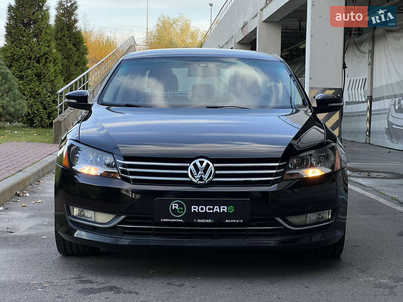 Седан Volkswagen Passat 2013 в Києві