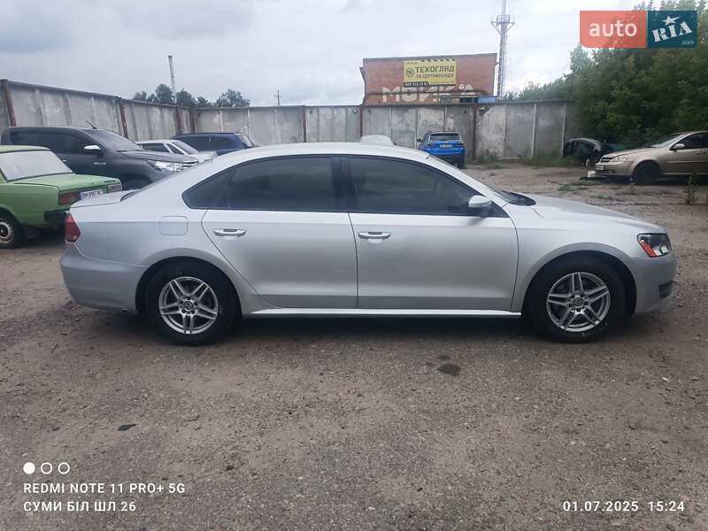 Седан Volkswagen Passat 2012 в Сумах