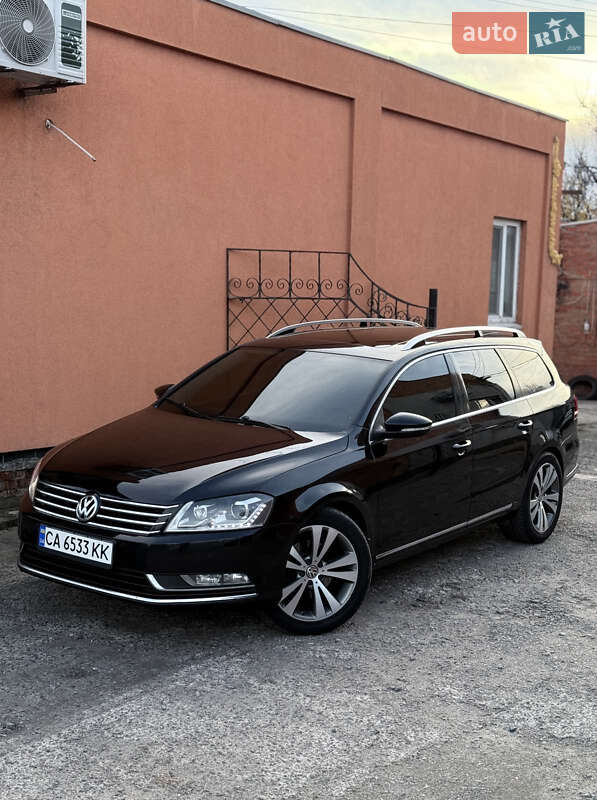Універсал Volkswagen Passat 2011 в Смілі