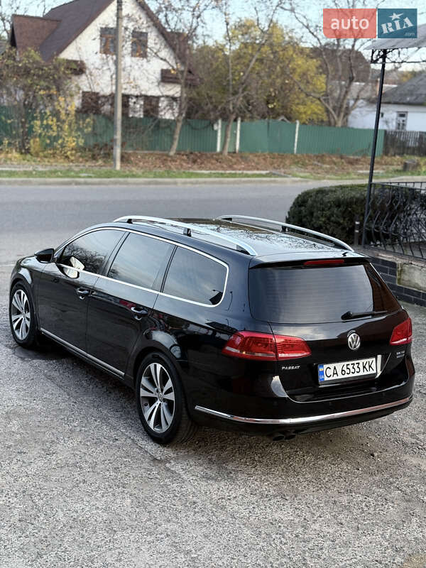 Універсал Volkswagen Passat 2011 в Смілі