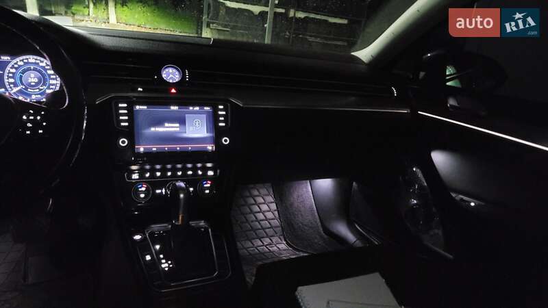 Универсал Volkswagen Passat 2016 в Коломые