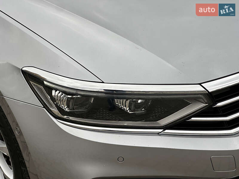 Универсал Volkswagen Passat 2021 в Луцке фото 10 Универсал Volkswagen Passat 2021 в Луцке