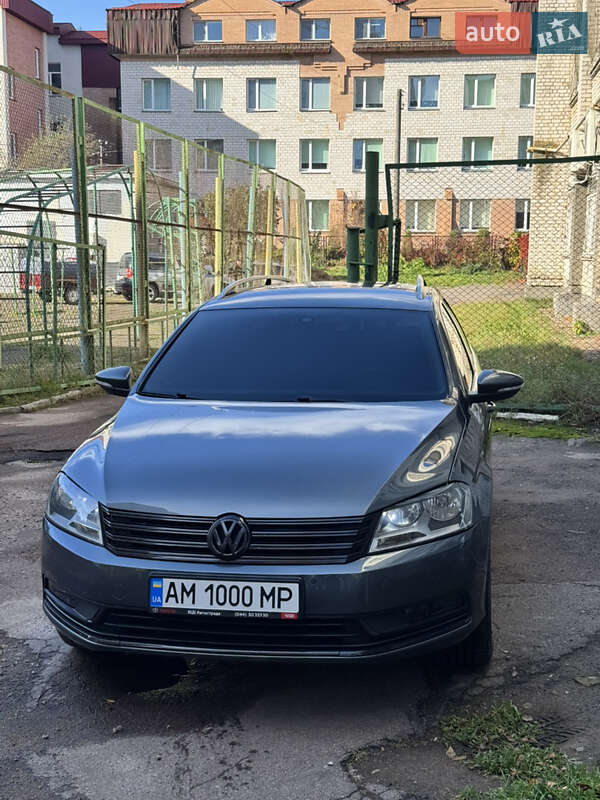 Volkswagen Passat 2013 Volkswagen Passat 2013