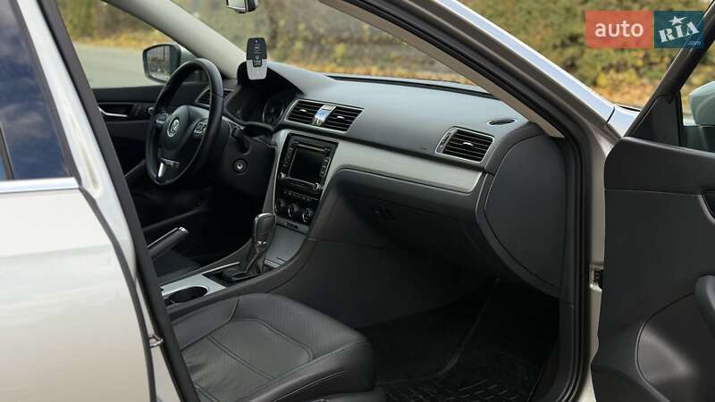 Седан Volkswagen Passat 2012 в Белой Церкви