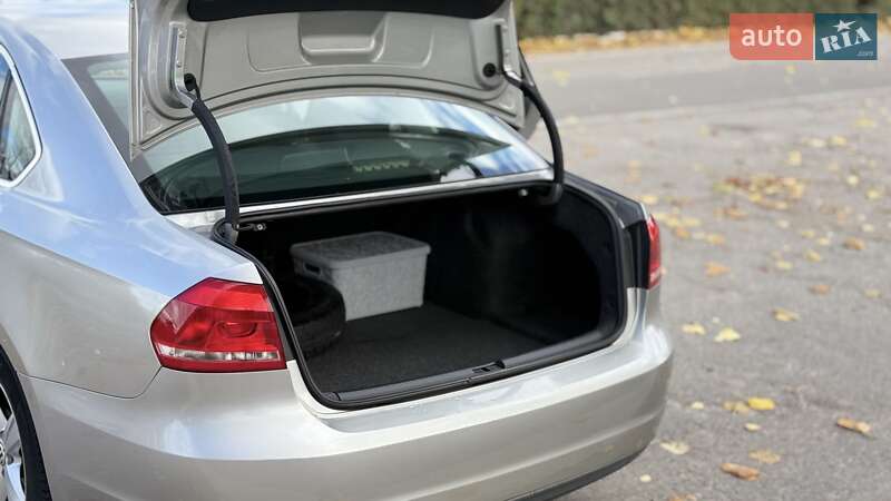 Седан Volkswagen Passat 2012 в Белой Церкви