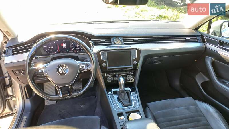 Универсал Volkswagen Passat 2016 в Львове фото 19 Универсал Volkswagen Passat 2016 в Львове