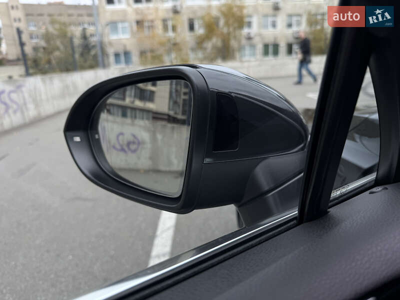 Седан Volkswagen Passat 2018 в Киеве фото 29 Седан Volkswagen Passat 2018 в Киеве