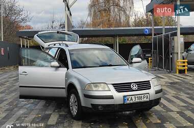 Универсал Volkswagen Passat 2003 в Киеве