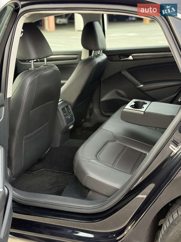 Седан Volkswagen Passat 2019 в Києві фото 35 Седан Volkswagen Passat 2019 в Києві
