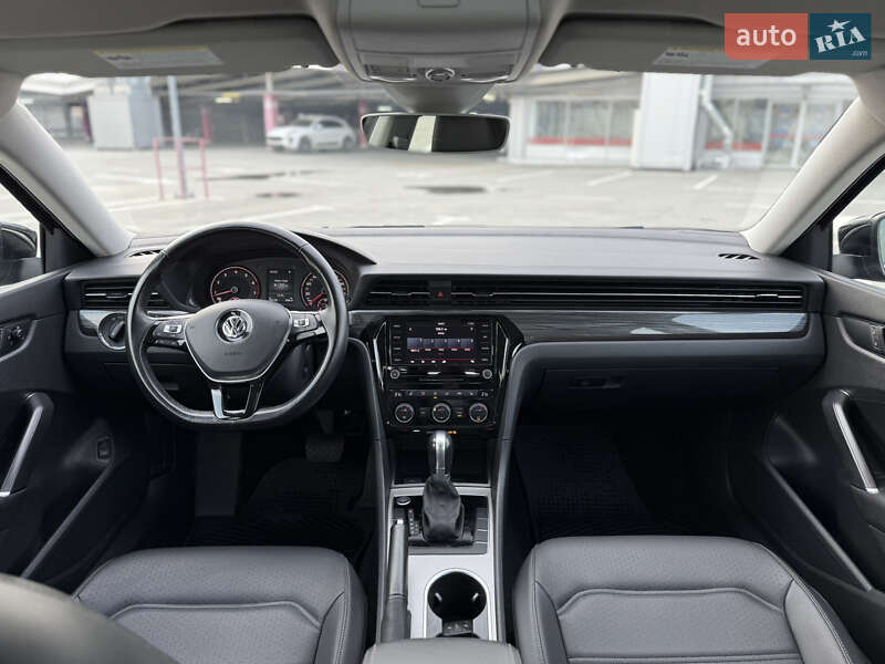 Седан Volkswagen Passat 2019 в Києві фото 38 Седан Volkswagen Passat 2019 в Києві