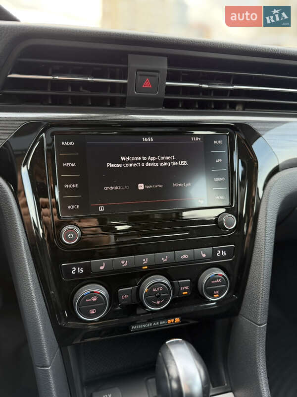 Седан Volkswagen Passat 2019 в Києві фото 46 Седан Volkswagen Passat 2019 в Києві