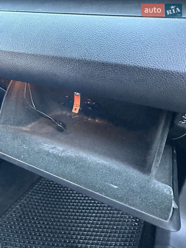 Универсал Volkswagen Passat 2006 в Ужгороде