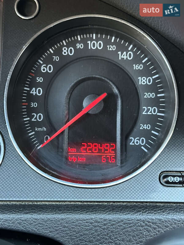 Универсал Volkswagen Passat 2006 в Ужгороде