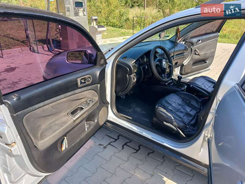 Універсал Volkswagen Passat 2000 в Галичі