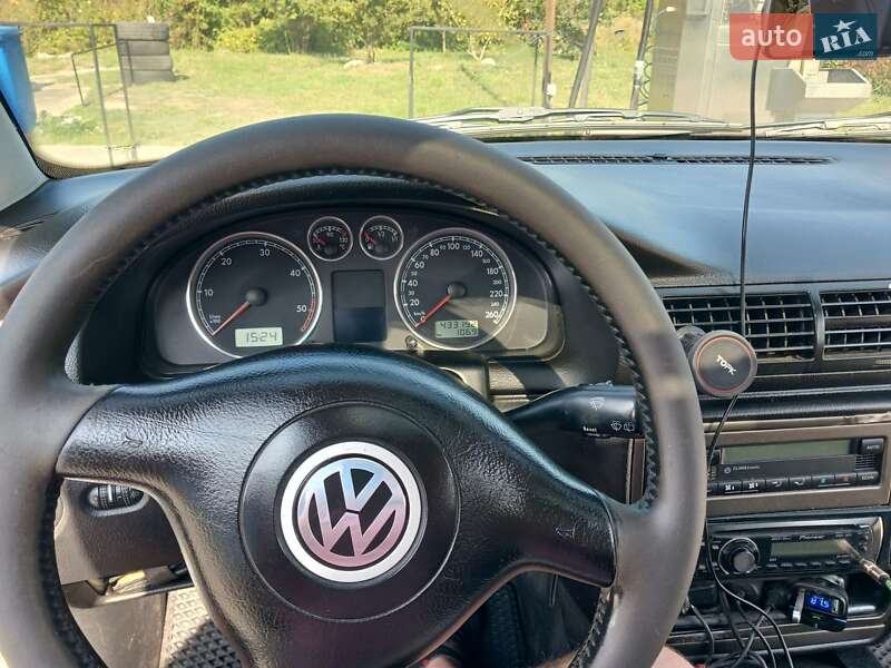 Універсал Volkswagen Passat 2000 в Галичі