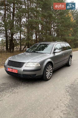 Універсал Volkswagen Passat 2003 в Києві