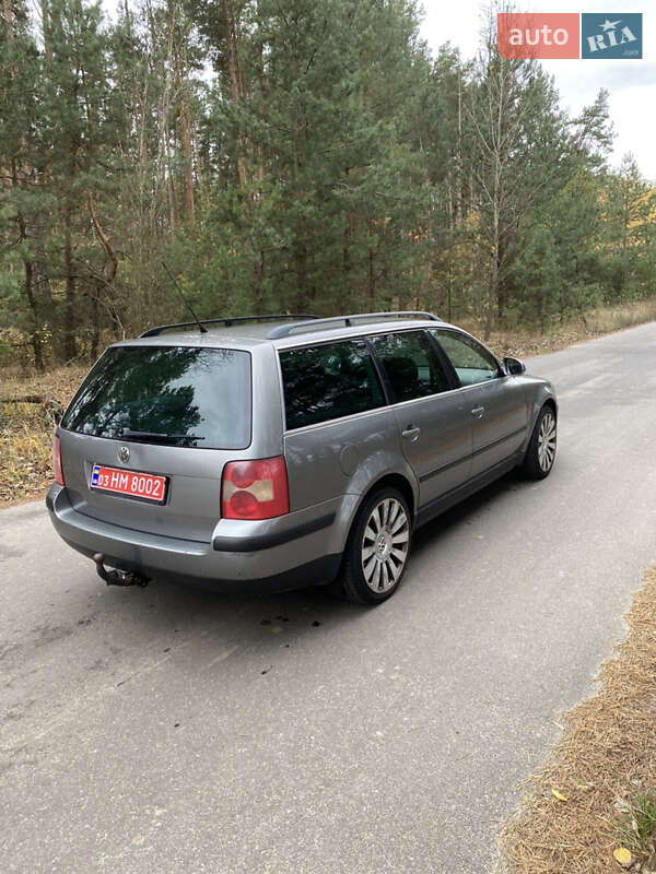 Универсал Volkswagen Passat 2003 в Киеве