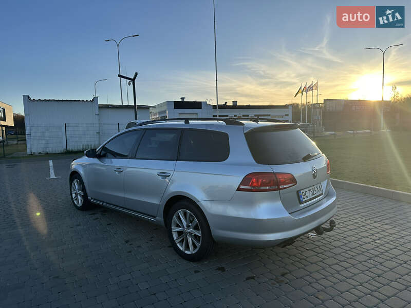 Универсал Volkswagen Passat 2012 в Львове