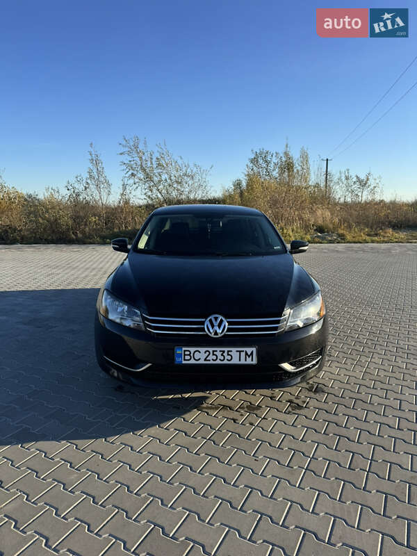 Volkswagen Passat 2012