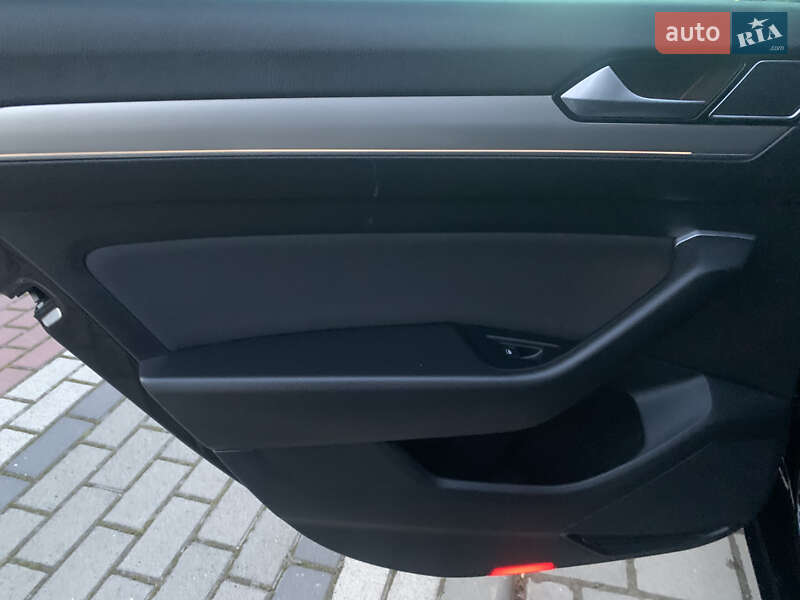 Універсал Volkswagen Passat 2019 в Стрию фото 17 Універсал Volkswagen Passat 2019 в Стрию