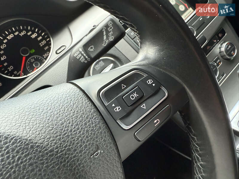 Универсал Volkswagen Passat 2014 в Киеве фото 35 Универсал Volkswagen Passat 2014 в Киеве