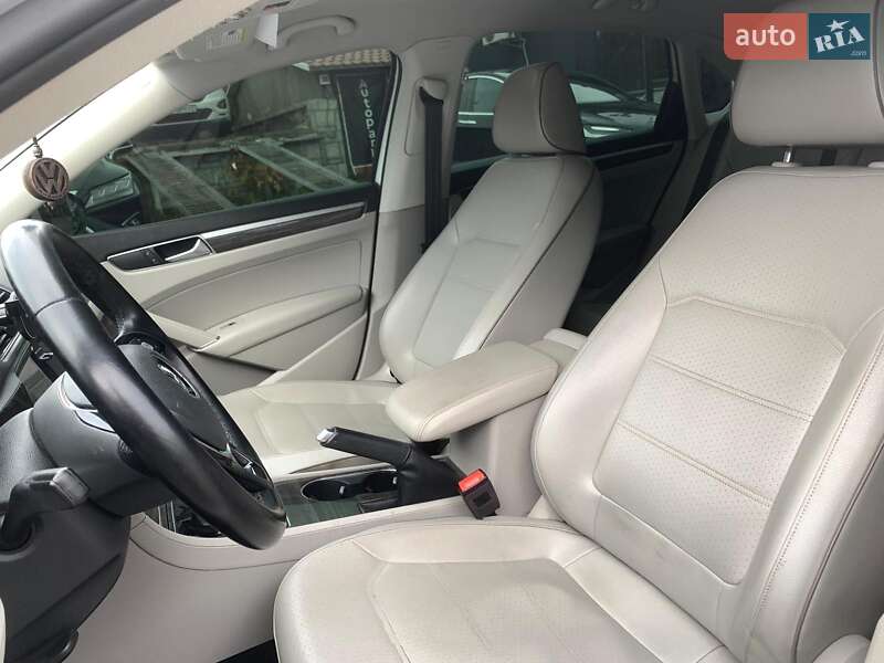 Седан Volkswagen Passat 2018 в Виннице