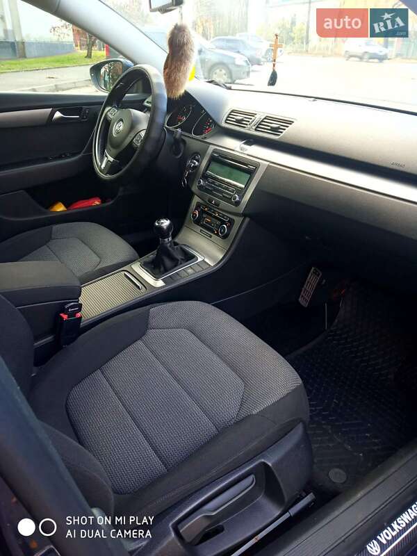 Универсал Volkswagen Passat 2011 в Сумах фото 24 Универсал Volkswagen Passat 2011 в Сумах