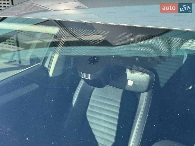 Універсал Volkswagen Passat 2016 в Києві