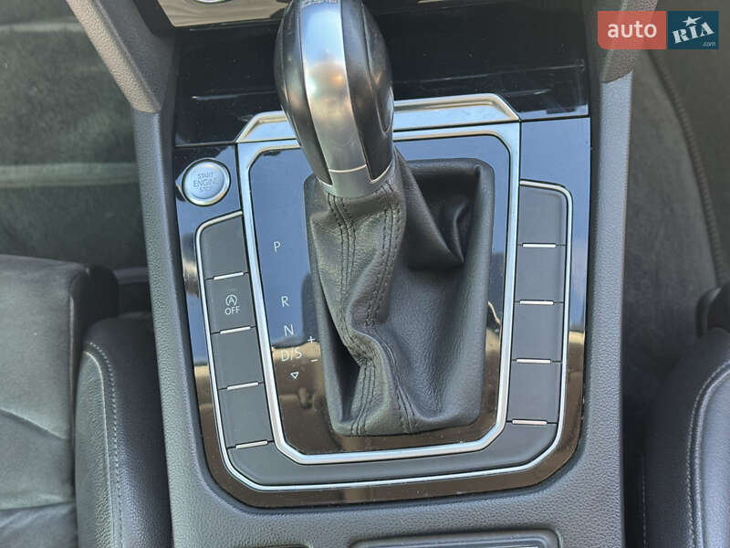 Універсал Volkswagen Passat 2016 в Києві