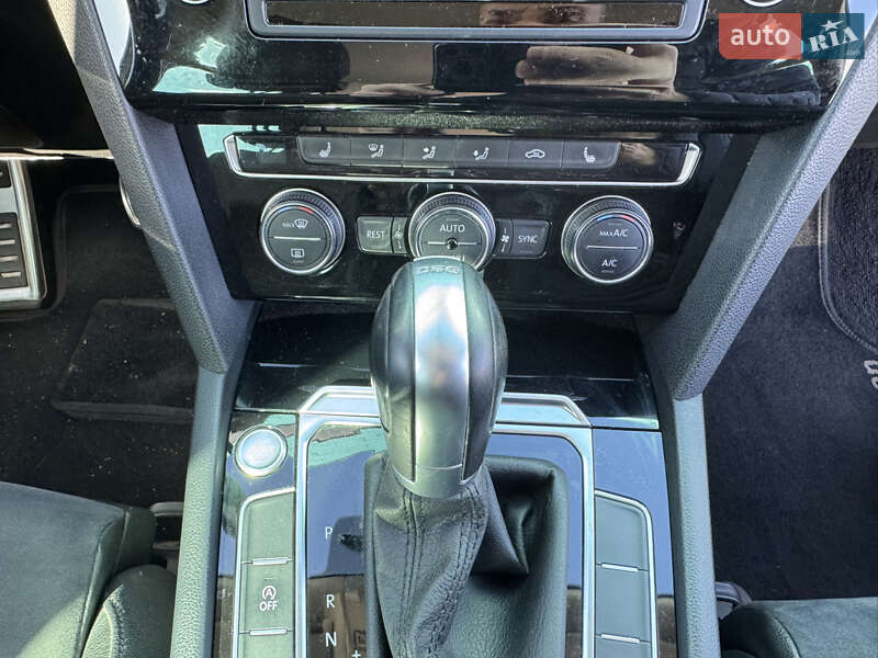 Універсал Volkswagen Passat 2016 в Києві