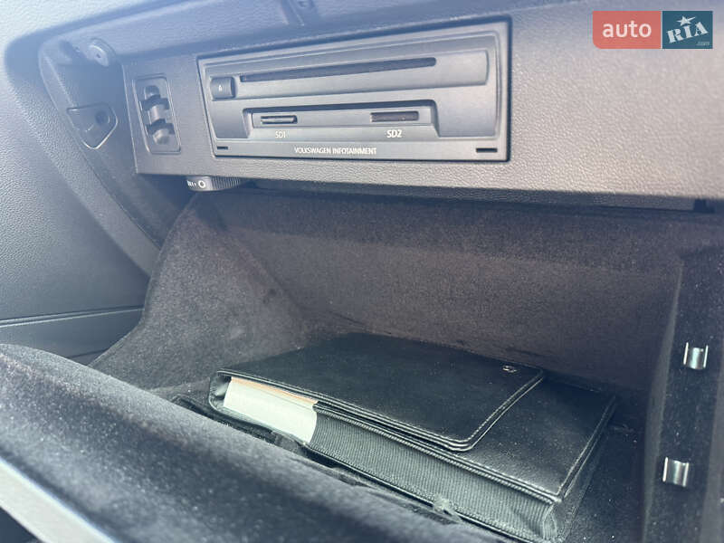 Універсал Volkswagen Passat 2016 в Києві
