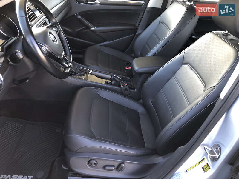 Седан Volkswagen Passat 2018 в Костополе фото 19 Седан Volkswagen Passat 2018 в Костополе