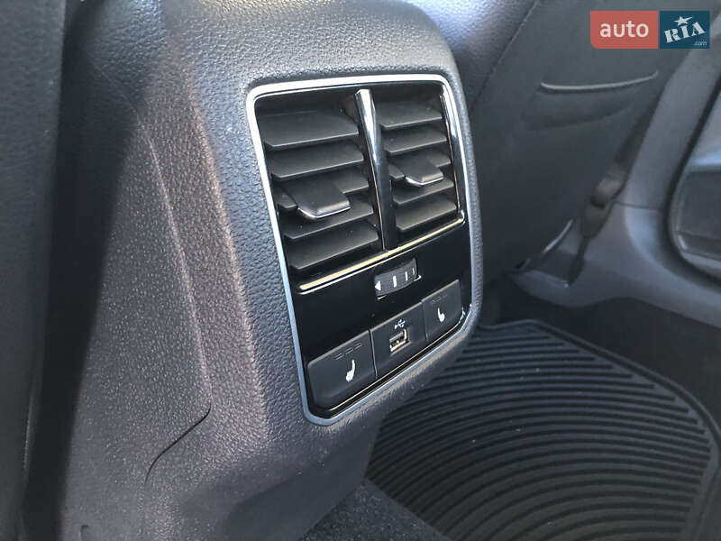 Седан Volkswagen Passat 2018 в Костополе фото 28 Седан Volkswagen Passat 2018 в Костополе