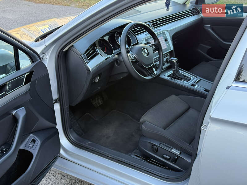 Универсал Volkswagen Passat 2018 в Дубно