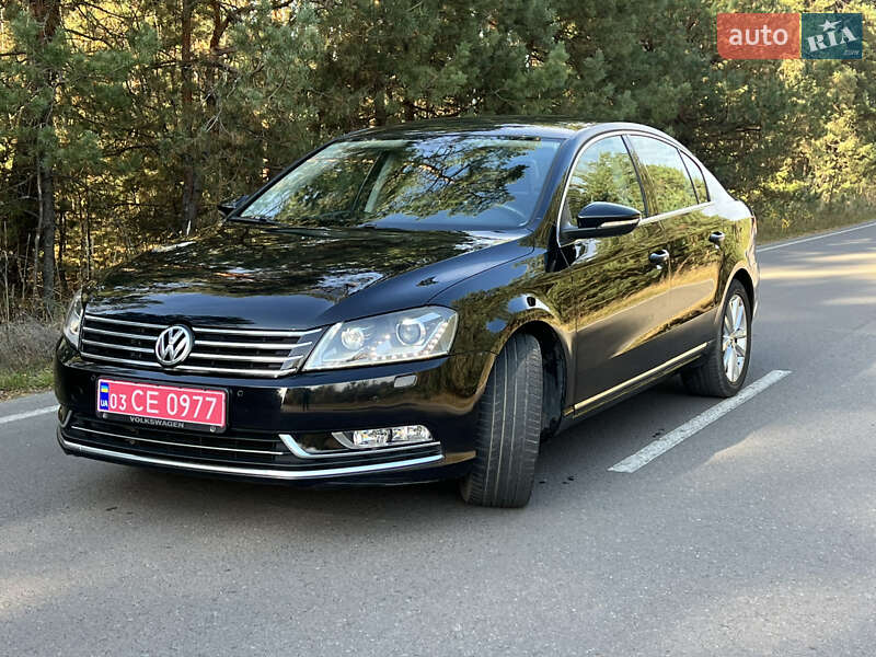 Седан Volkswagen Passat 2012 в Луцке фото 2 Седан Volkswagen Passat 2012 в Луцке