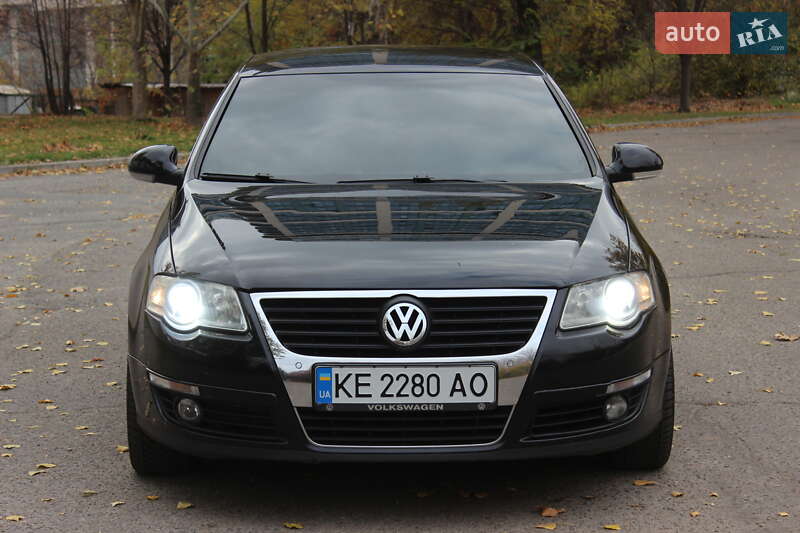 Седан Volkswagen Passat 2009 в Днепре