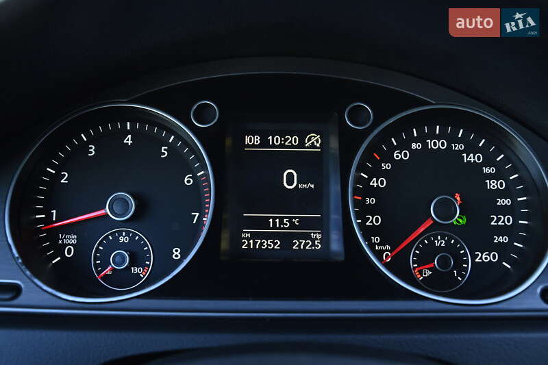 Универсал Volkswagen Passat 2012 в Бердичеве