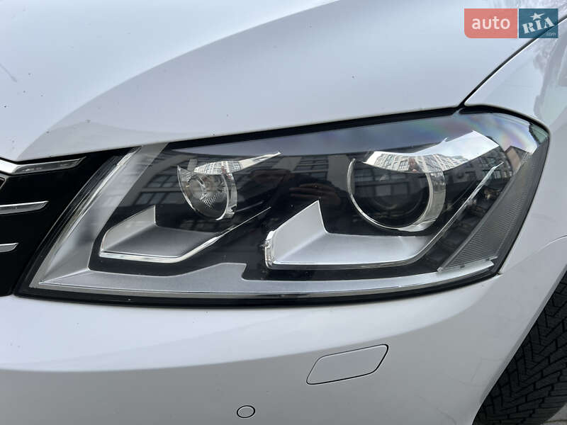 Универсал Volkswagen Passat 2011 в Львове фото 20 Универсал Volkswagen Passat 2011 в Львове