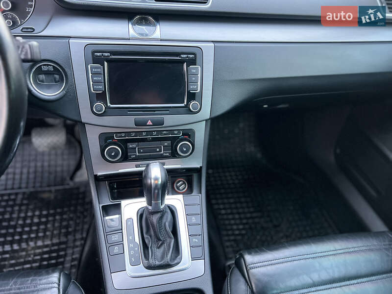 Универсал Volkswagen Passat 2011 в Львове фото 21 Универсал Volkswagen Passat 2011 в Львове