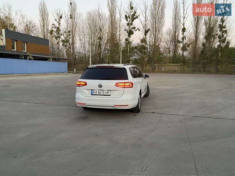 Универсал Volkswagen Passat 2017 в Житомире