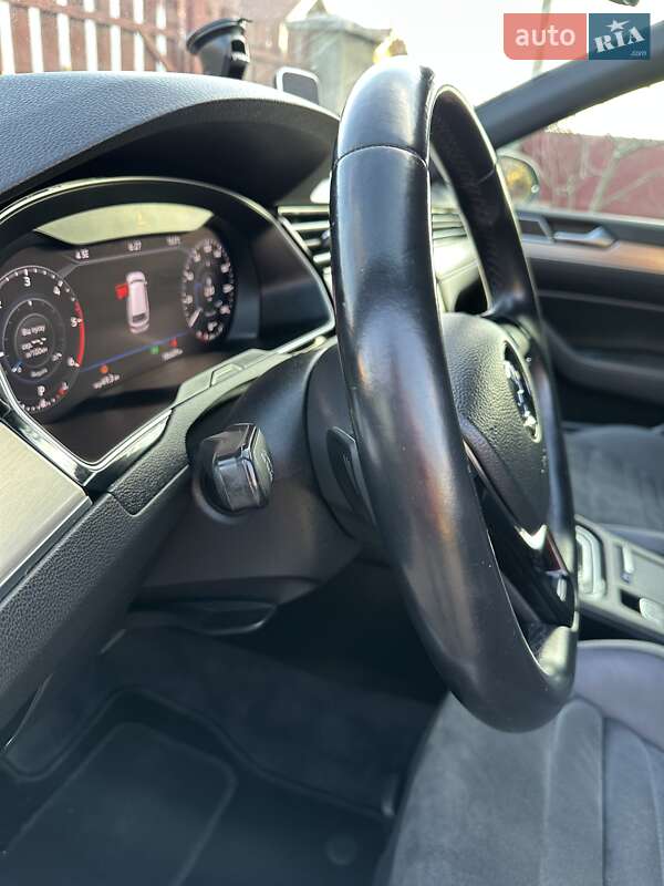Универсал Volkswagen Passat 2019 в Стрые фото 99 Универсал Volkswagen Passat 2019 в Стрые