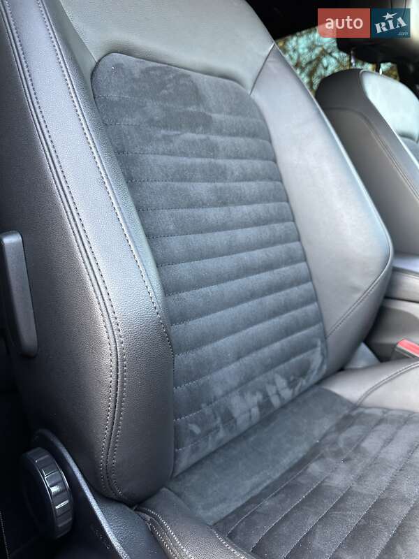 Универсал Volkswagen Passat 2019 в Стрые фото 111 Универсал Volkswagen Passat 2019 в Стрые