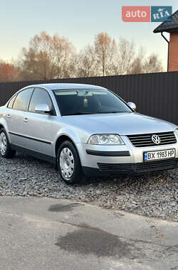 Седан Volkswagen Passat 2004 в Хмельницькому