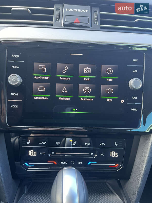 Универсал Volkswagen Passat 2022 в Луцке фото 65 Универсал Volkswagen Passat 2022 в Луцке