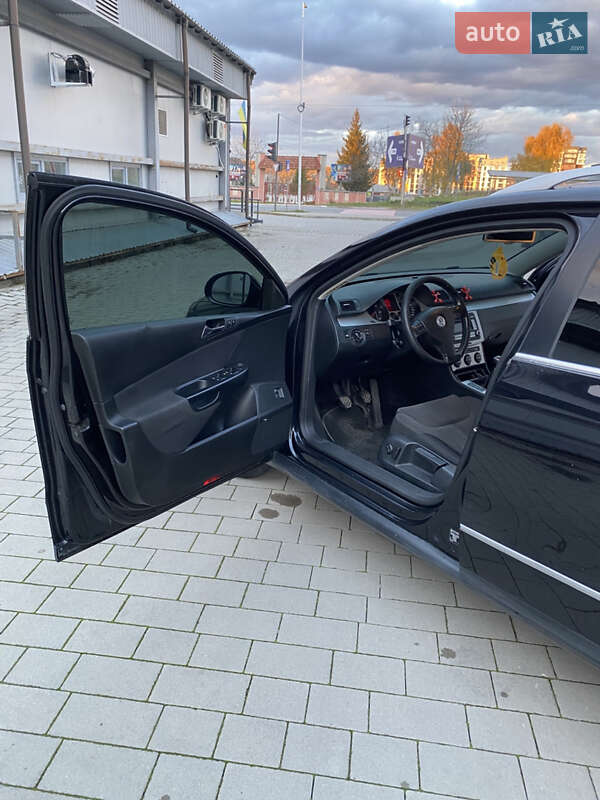 Универсал Volkswagen Passat 2008 в Ивано-Франковске
